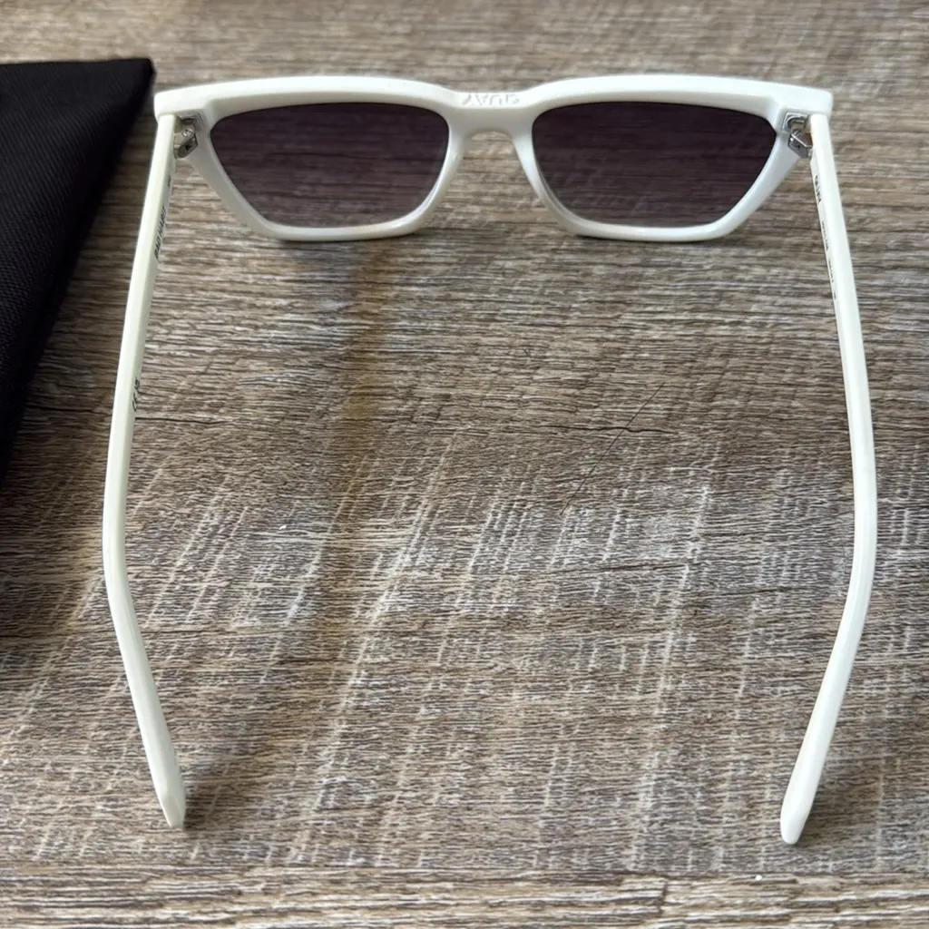 QUAY Bad Habit Sunglasses In Bone - Image 3