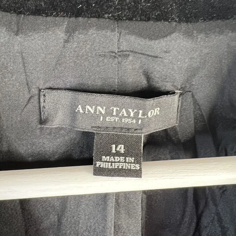 Ann Taylor Size 14 Blazer Jacket Black Velvet Long Sleeve Button Front Women's - Image 3