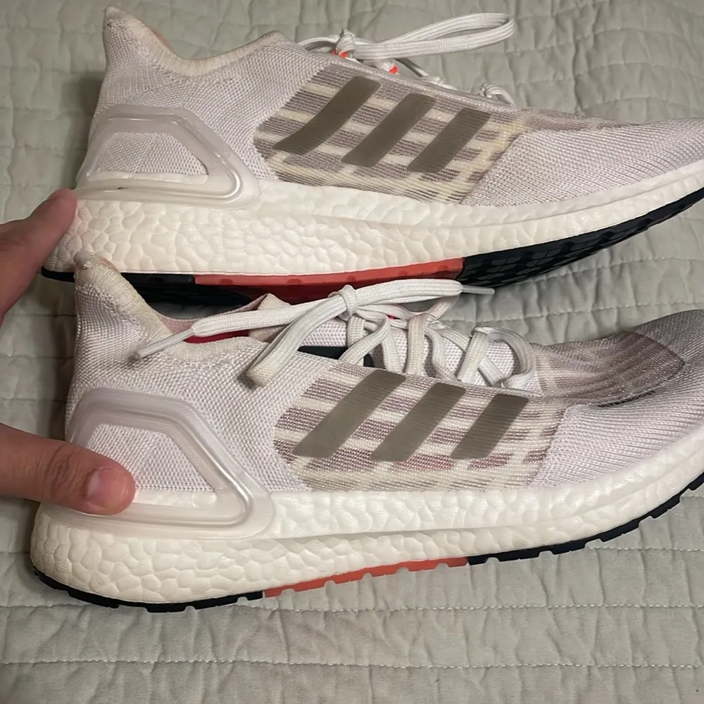 ultra boost white size 9 - Image 3