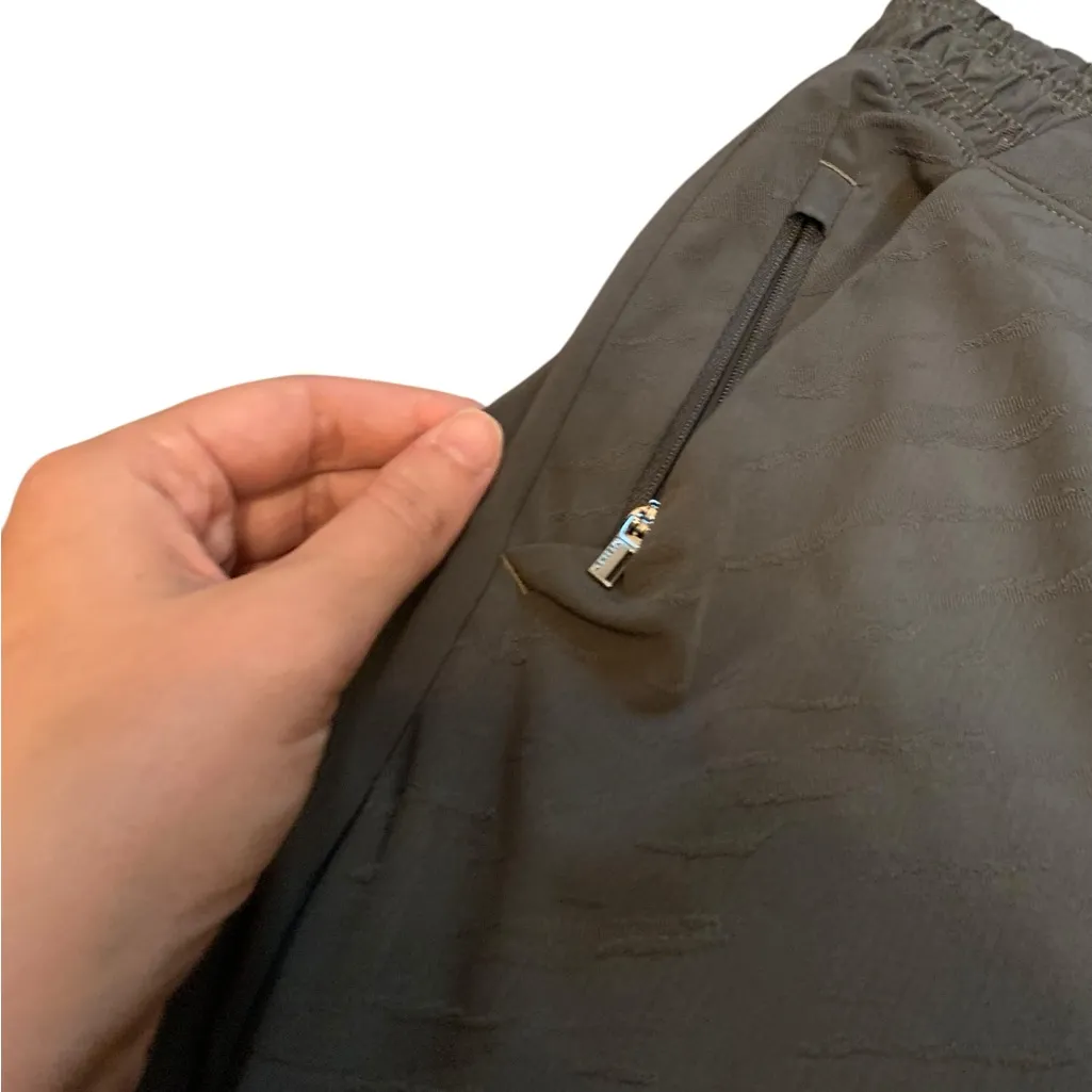 Athleta  Brooklyn Textured Joggers size 10 - Image 3