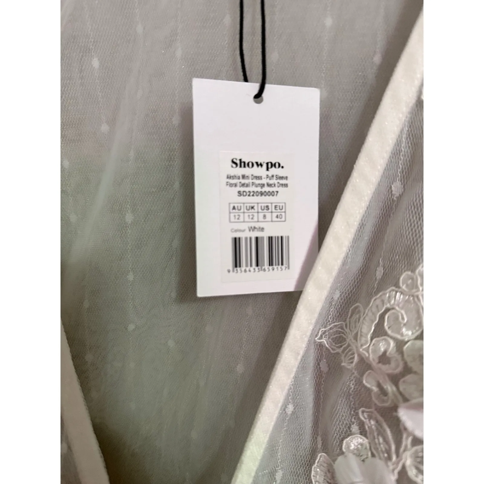 Showpo Akshia Mini Dress Puff Sleeve Floral Detail Plunge Neck White Size 8 Size M - Image 9