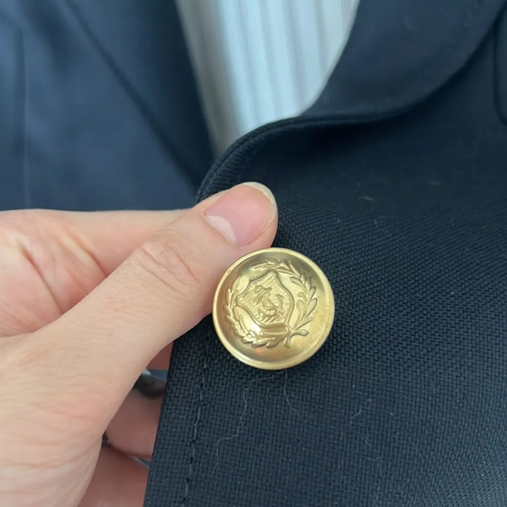 NWOT J crew black label school boy dark navy blazer with gold buttons - Image 8