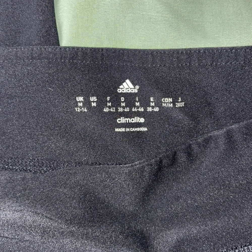 Adidas leggings - Image 5