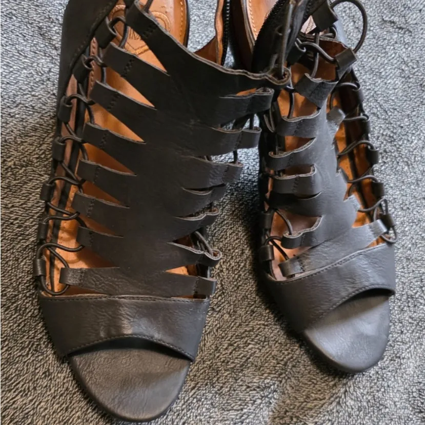 Madeline Black Strappy Sandals - Image 2