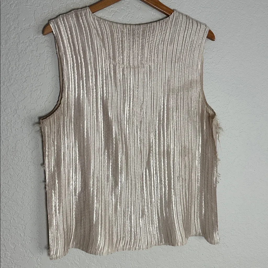 Nicola Textured Beige Sleeveless Top Pleated Accordion Shimmer Diagonal Mesh 3X - Image 8