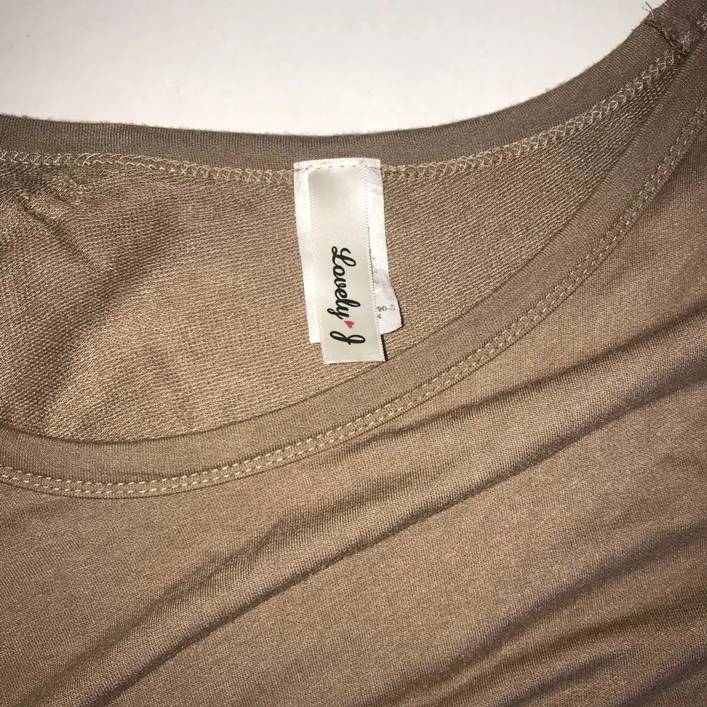 Mocha Varsity Stripes L/S Top by Lovely J 3X EUC - Image 4