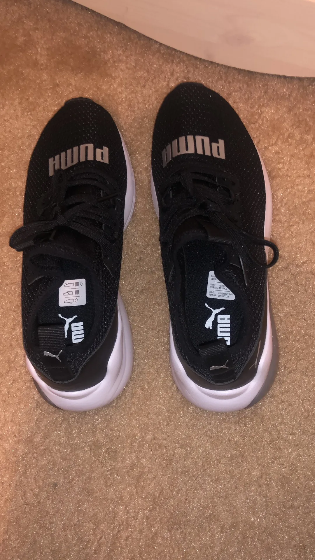 Sneaker Size 8 - Image 4