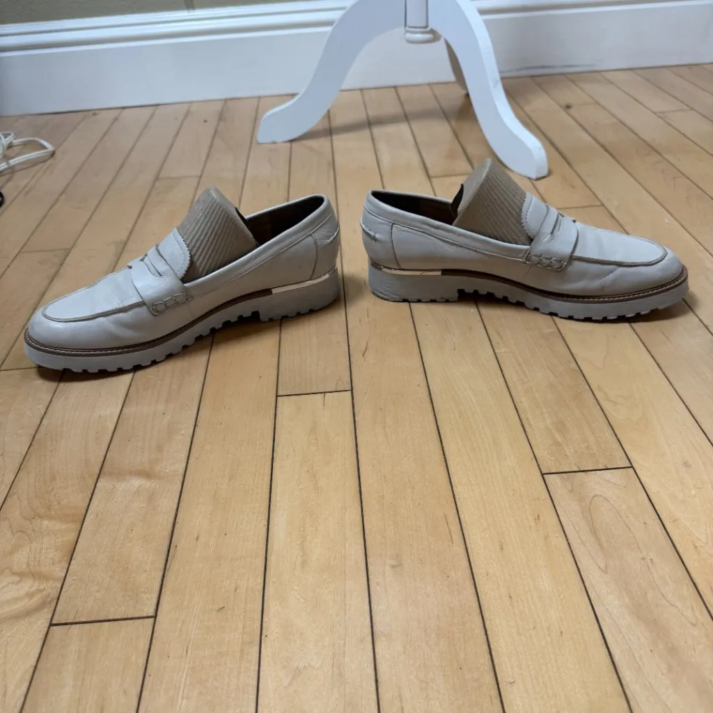 Franco Sarto Cream Colored Slip On Loafer Style Flats Size 8.5 Loafers - Image 5