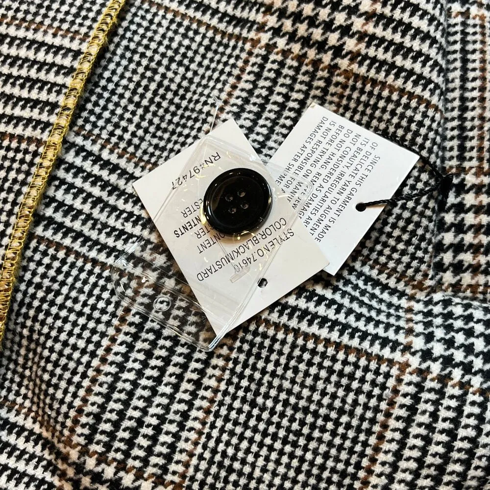 Dolce Cabo Black Herringbone Plaid Dad Oversized Boyfriend Yellow Gold Fur Coat Size M - Image 15