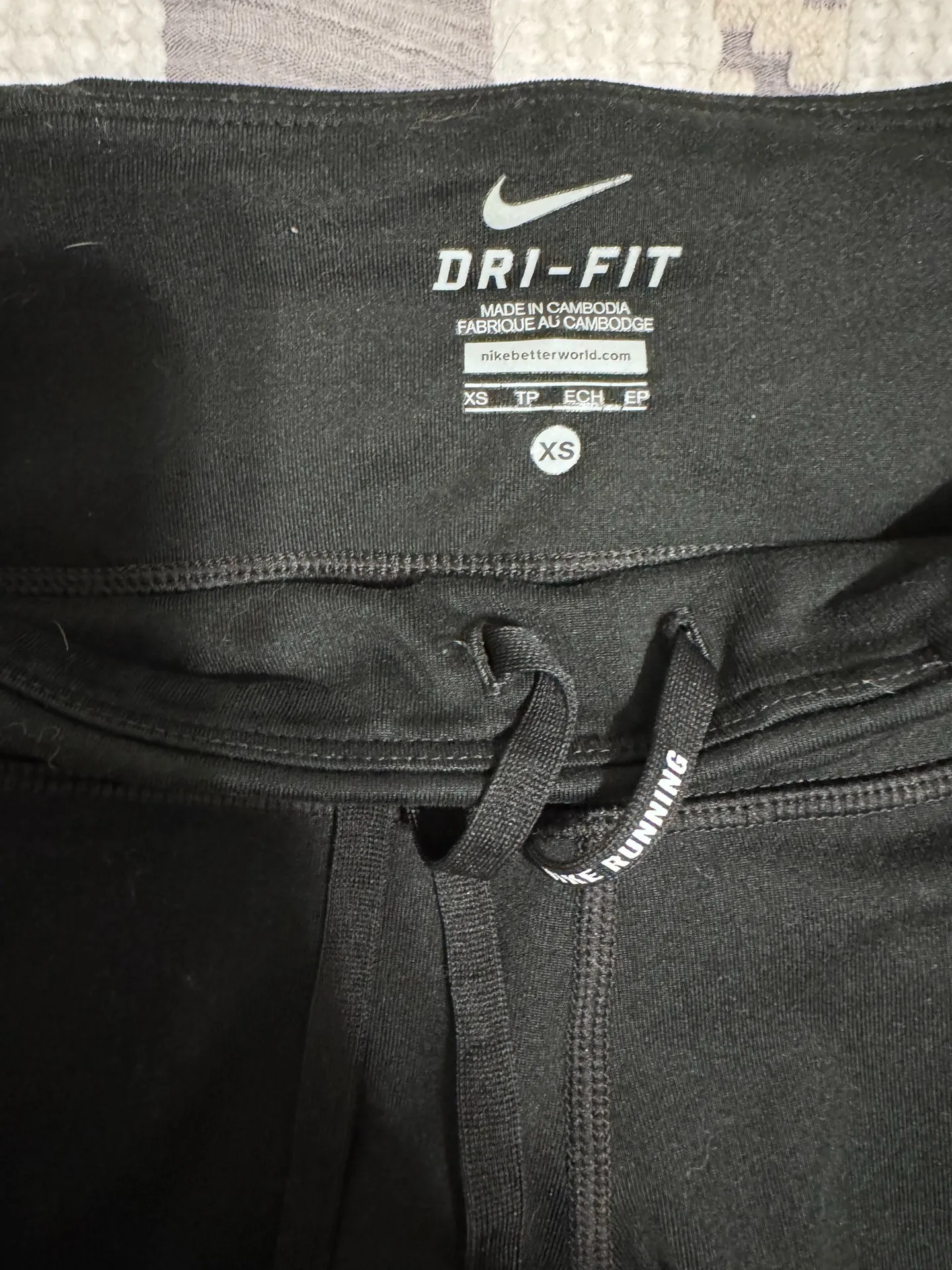 Nike Dri-Fit Leggings Black Capri - Image 4