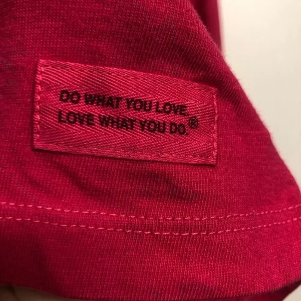 LIFE IS GOOD PINK GRAPHIC LONG SLEEVE TSHIRT I GO BOTH WAYS ICE HOT COFFEE TOP S - Image 6