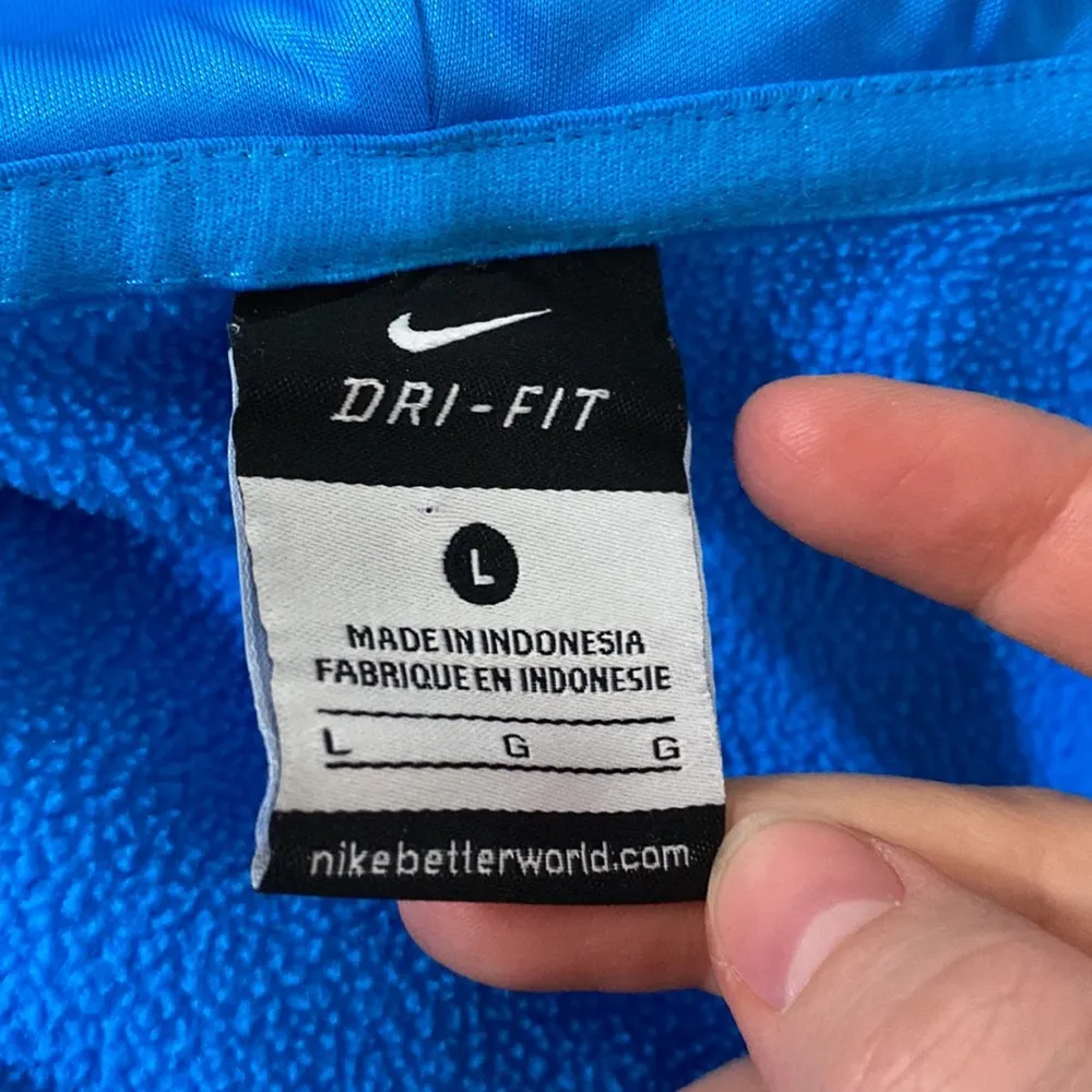 Nike dri-fit fleece lined quarter zip pocketed hoodie size L - Image 10