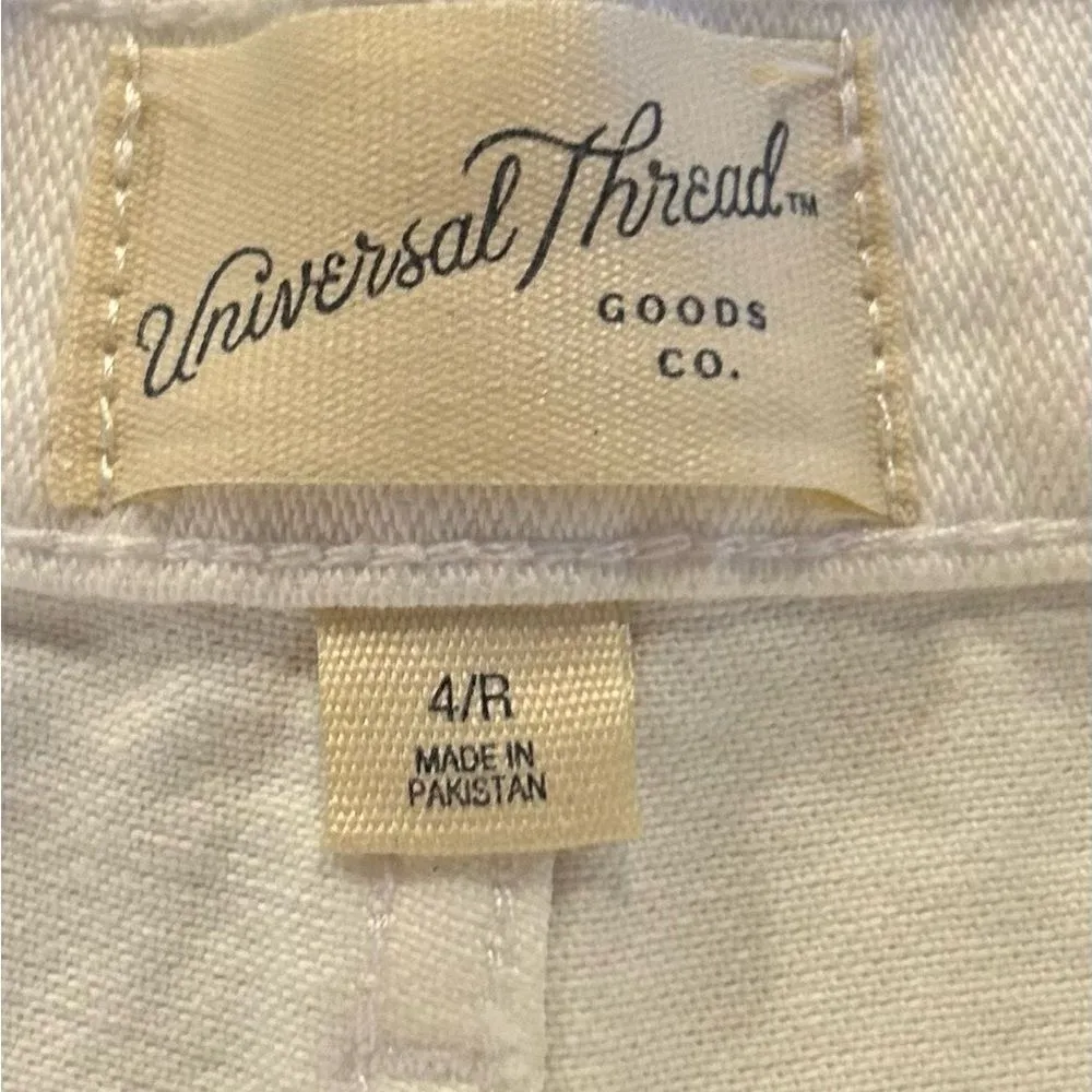 Universal Thread White Raw Hem High Rise Boyfriend Jean Shorts Size 4 - Image 10