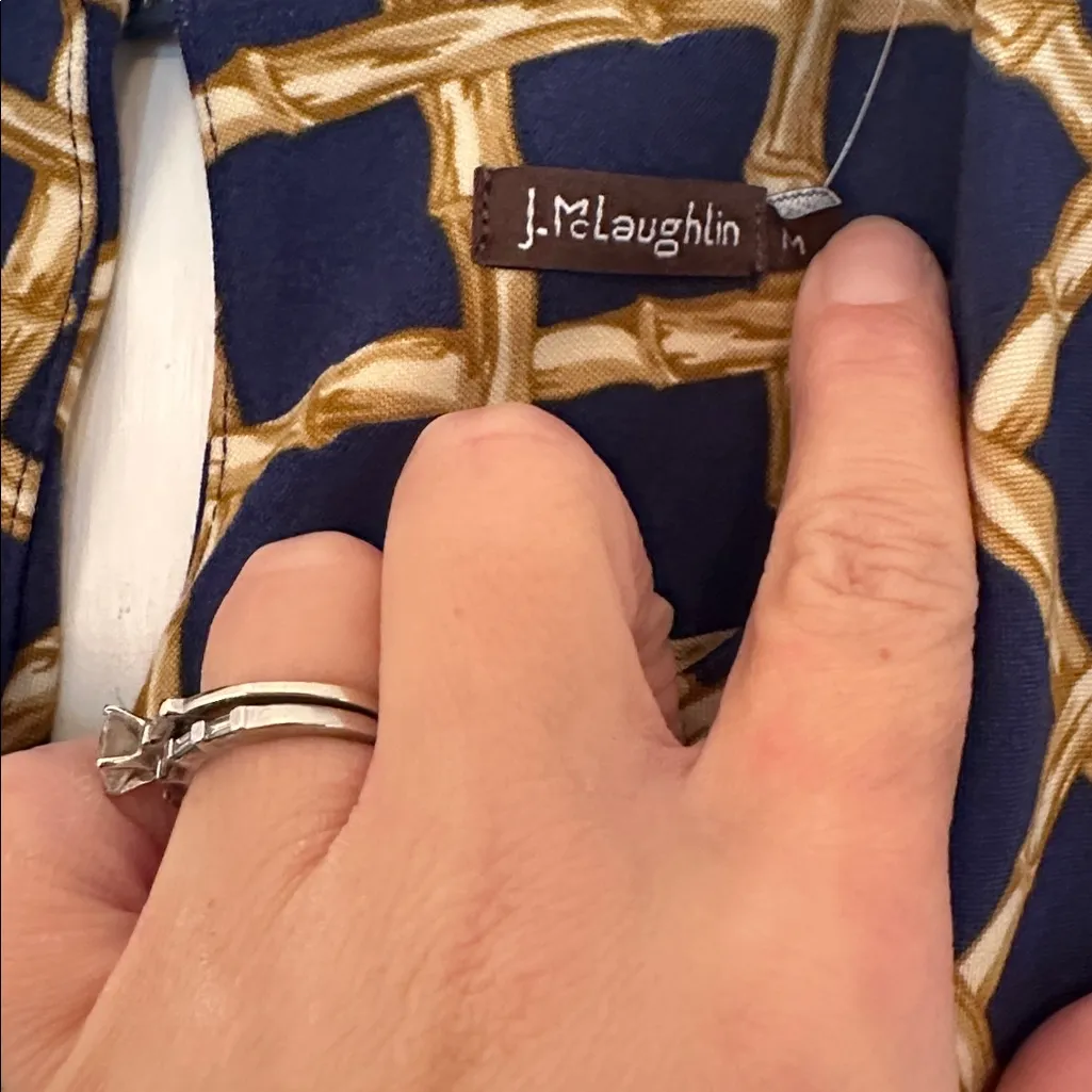 J. McLaughlin Navy/Gold Diamond Pattern Dress size‎ M EUC Pockets 3/4 Sleeve - Image 2