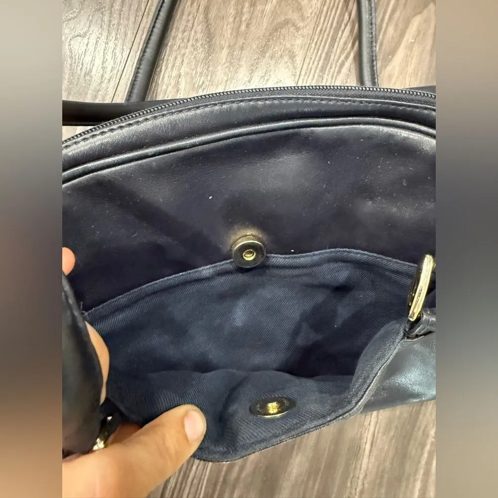 Etienne Aigner Vintage Leather Shoulder Bag Purse Black Navy - Image 3