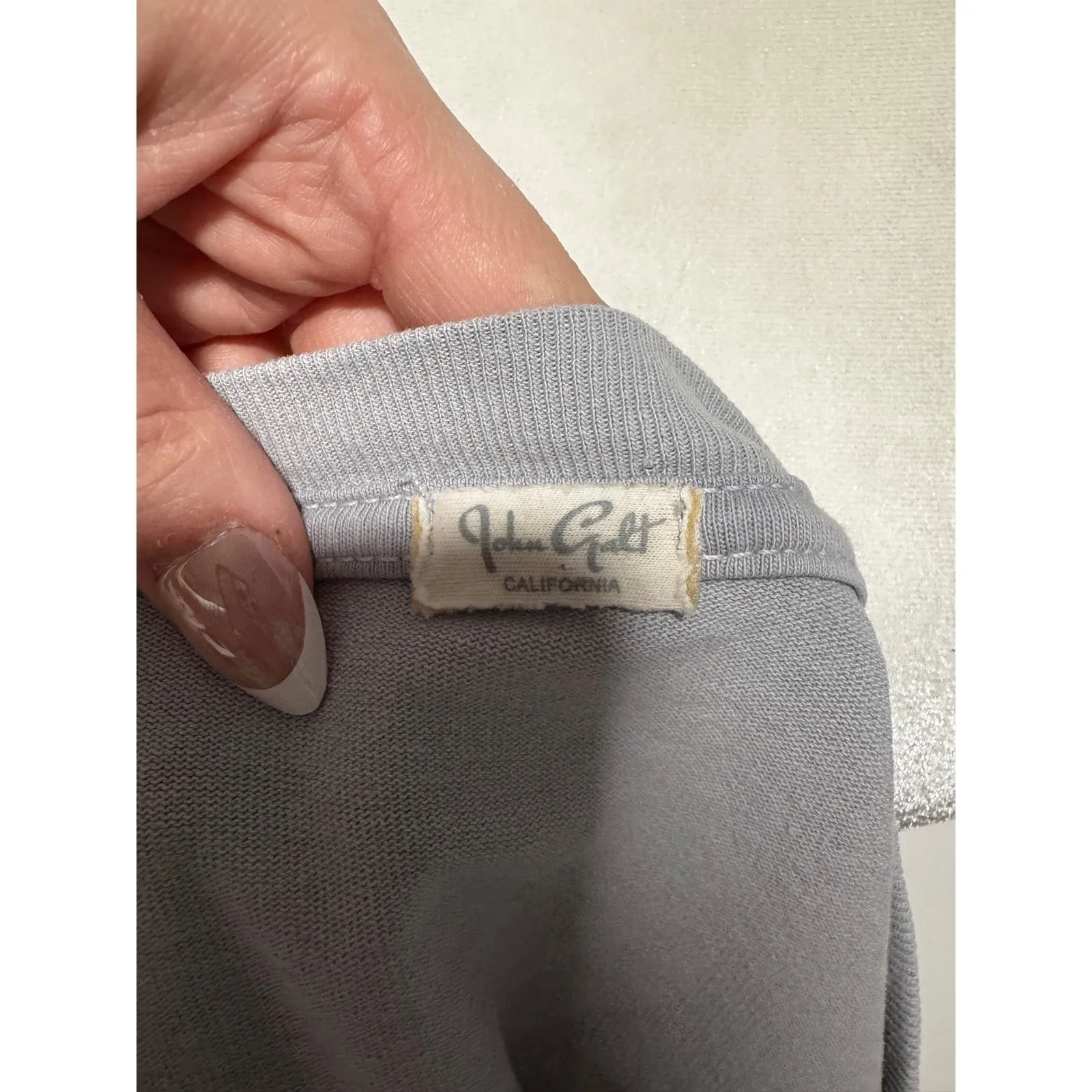 Brandy Melville Yosemite Sierra Nevada Bear Embroidered Cropped Long Sleeve - Image 4