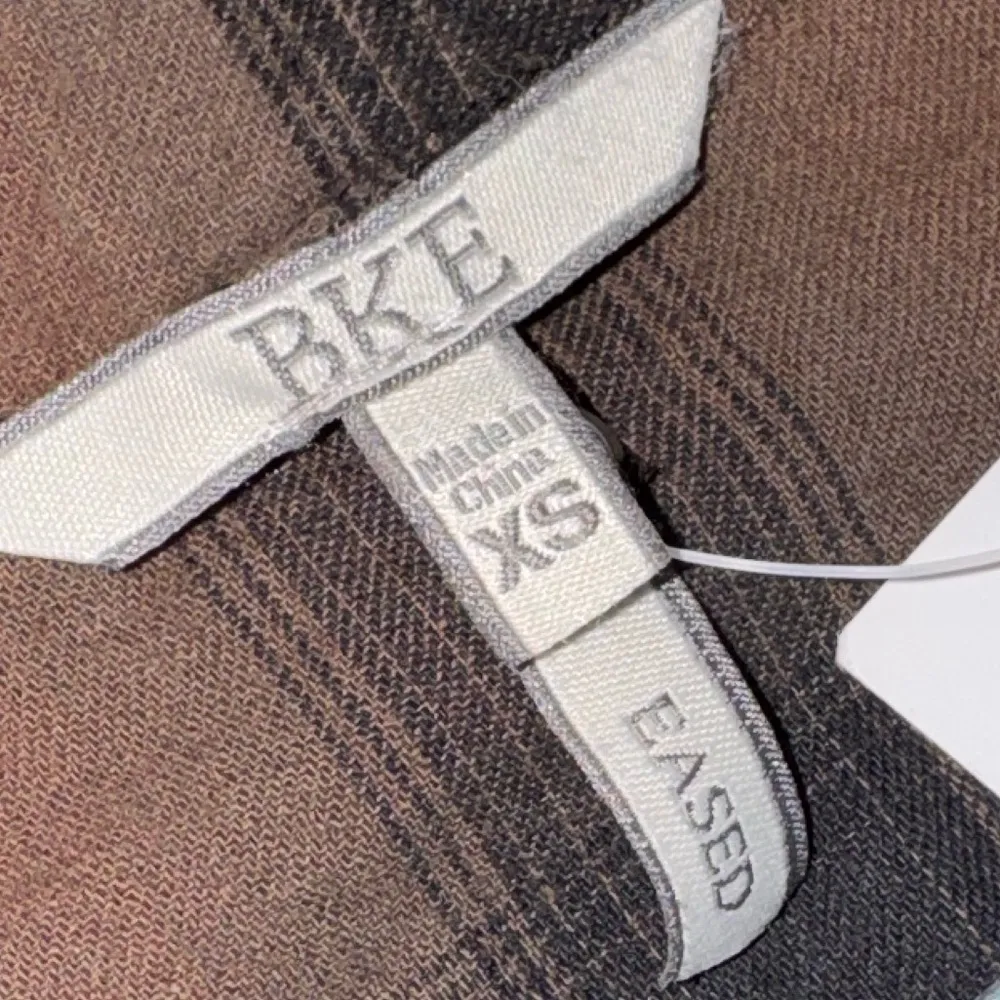 BKE Brown and Black Striped Shirt button up top button down - Image 3