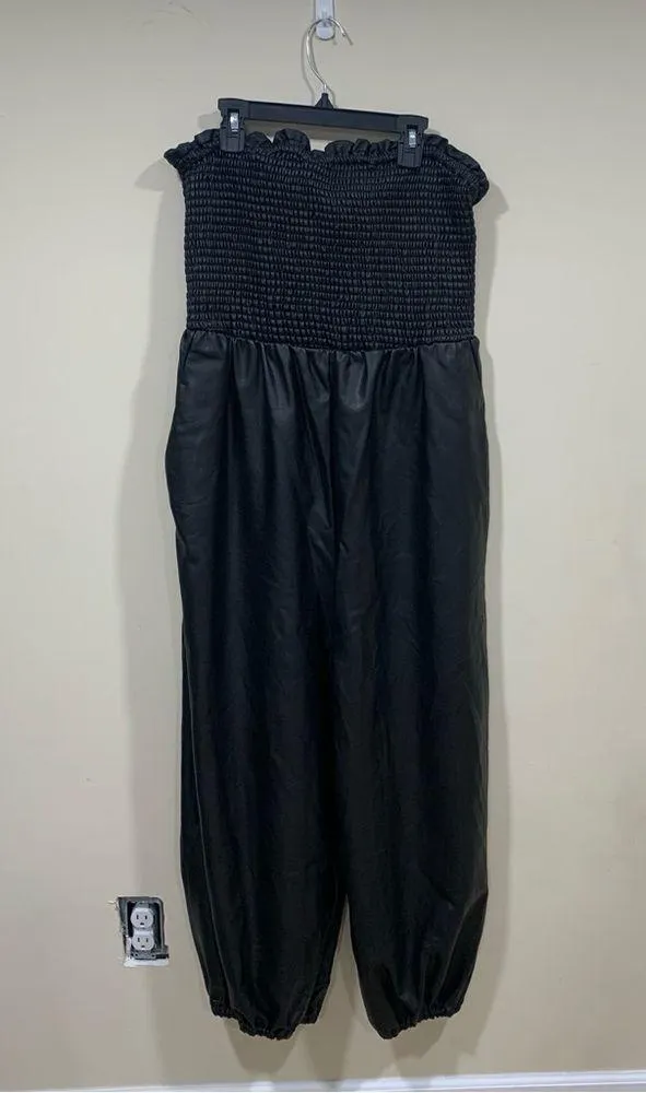 By Anthropologie Faux Leather Balloon Jumpsuit size Large EUC black womens - Image 4