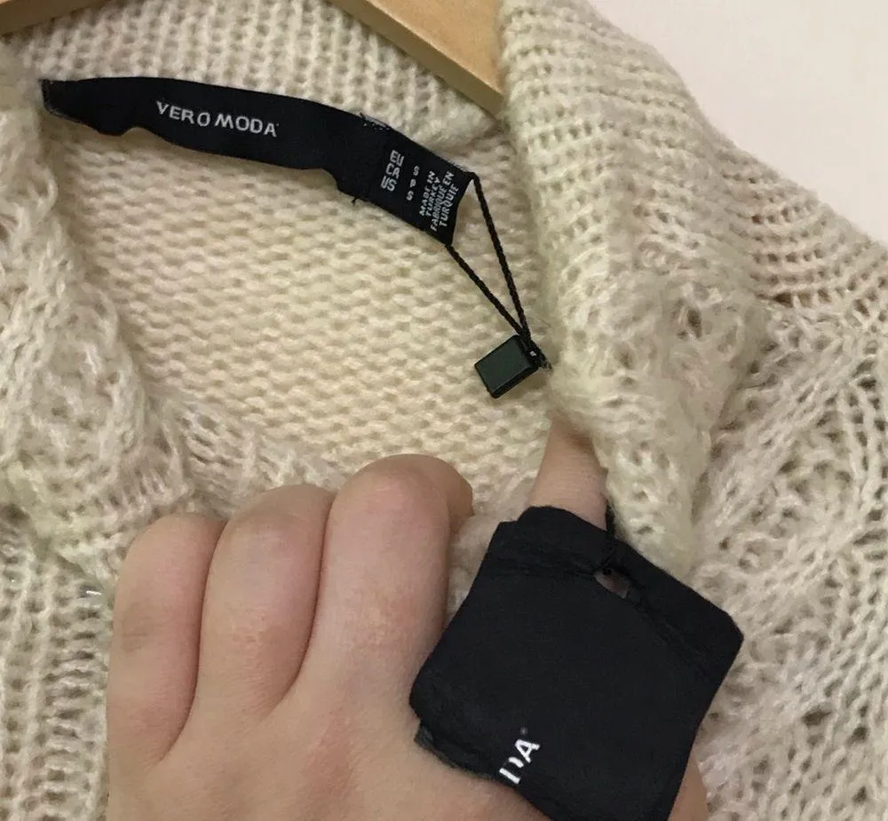 VERO MODA NWT  Turtleneck Sweater - Image 3