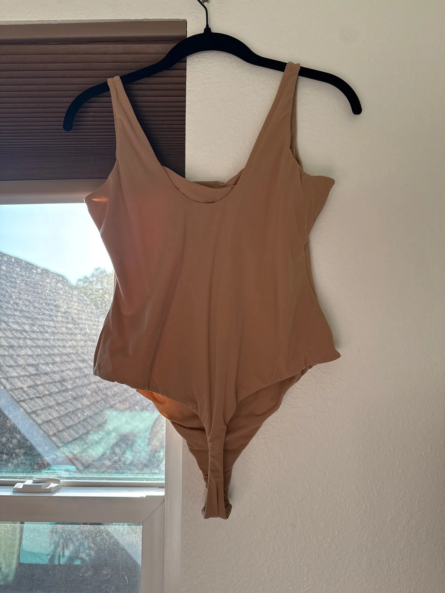 SKIMS Bodysuit Seamless Thong beige XL - Image 4