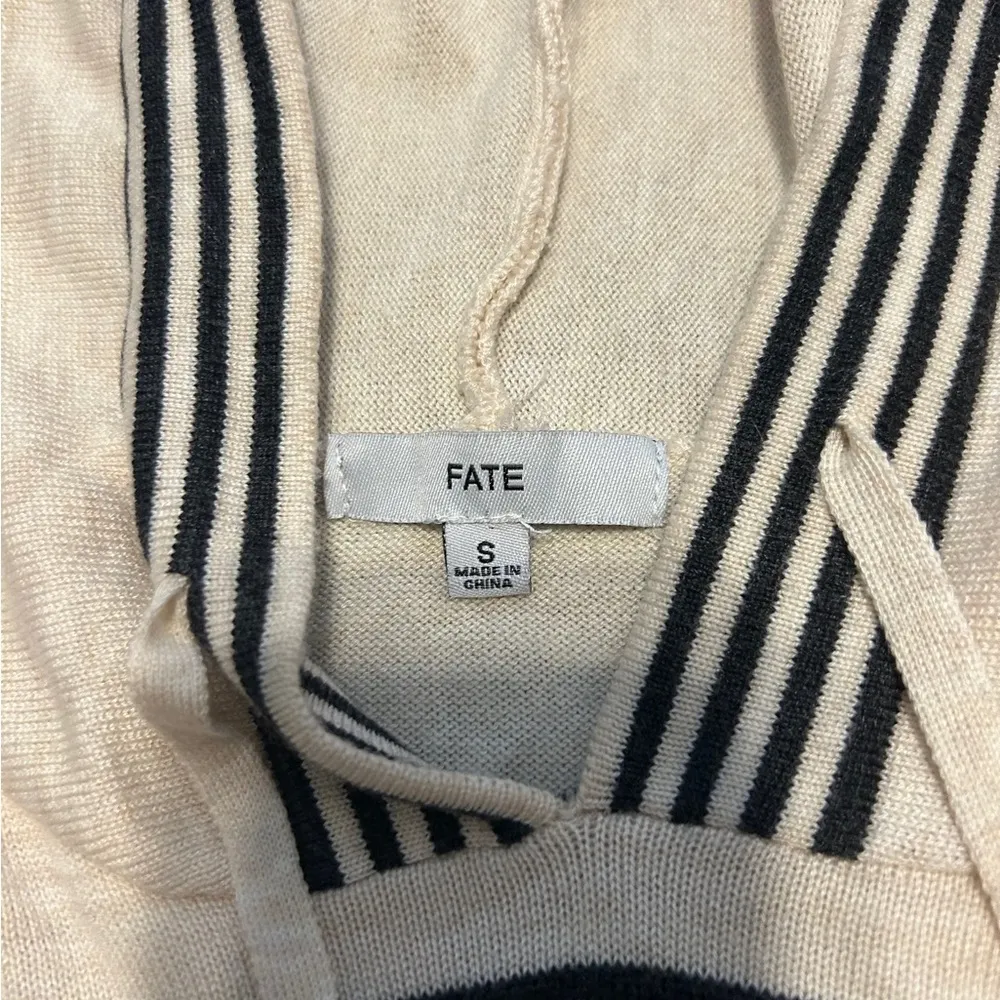FATE beige and black hoodie Striped Wool Blend Knit Sweater size Small - Image 4