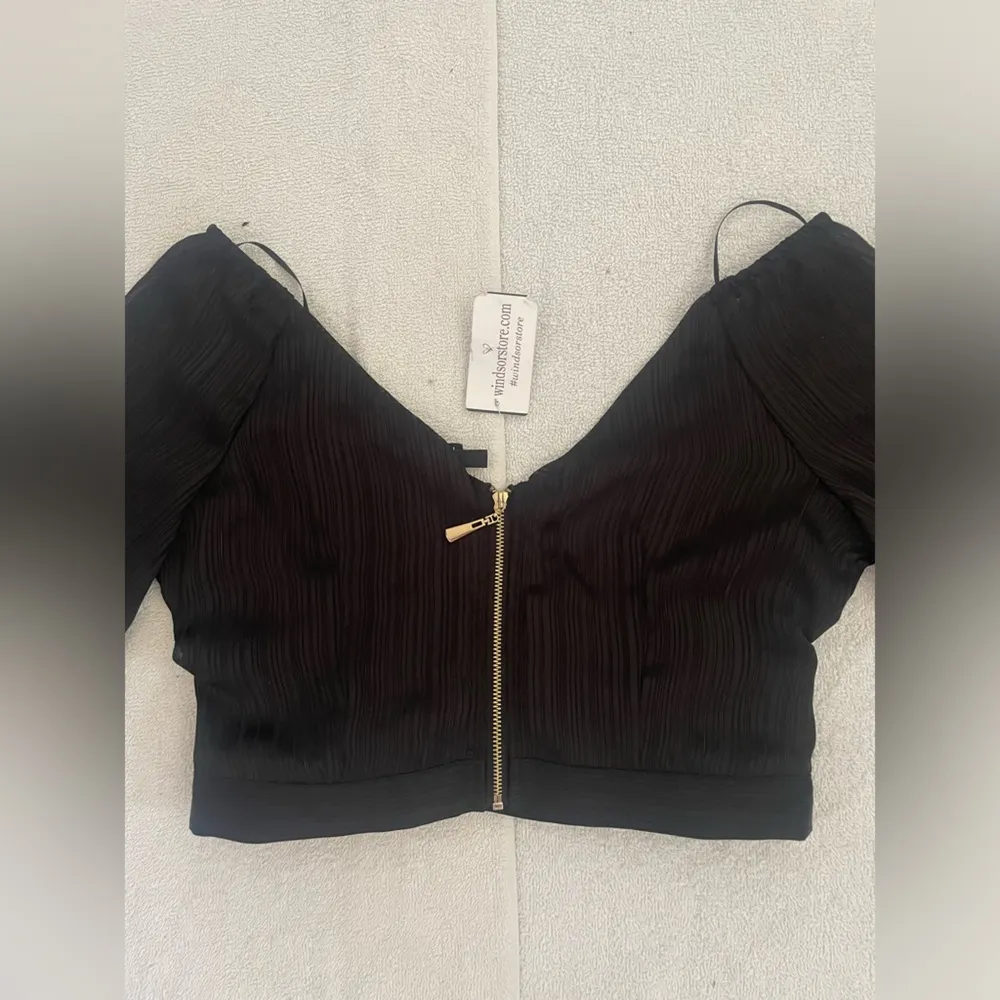 NWT  Sheer Cropped Crossover V-Neck Long Sleeve Top - Image 6