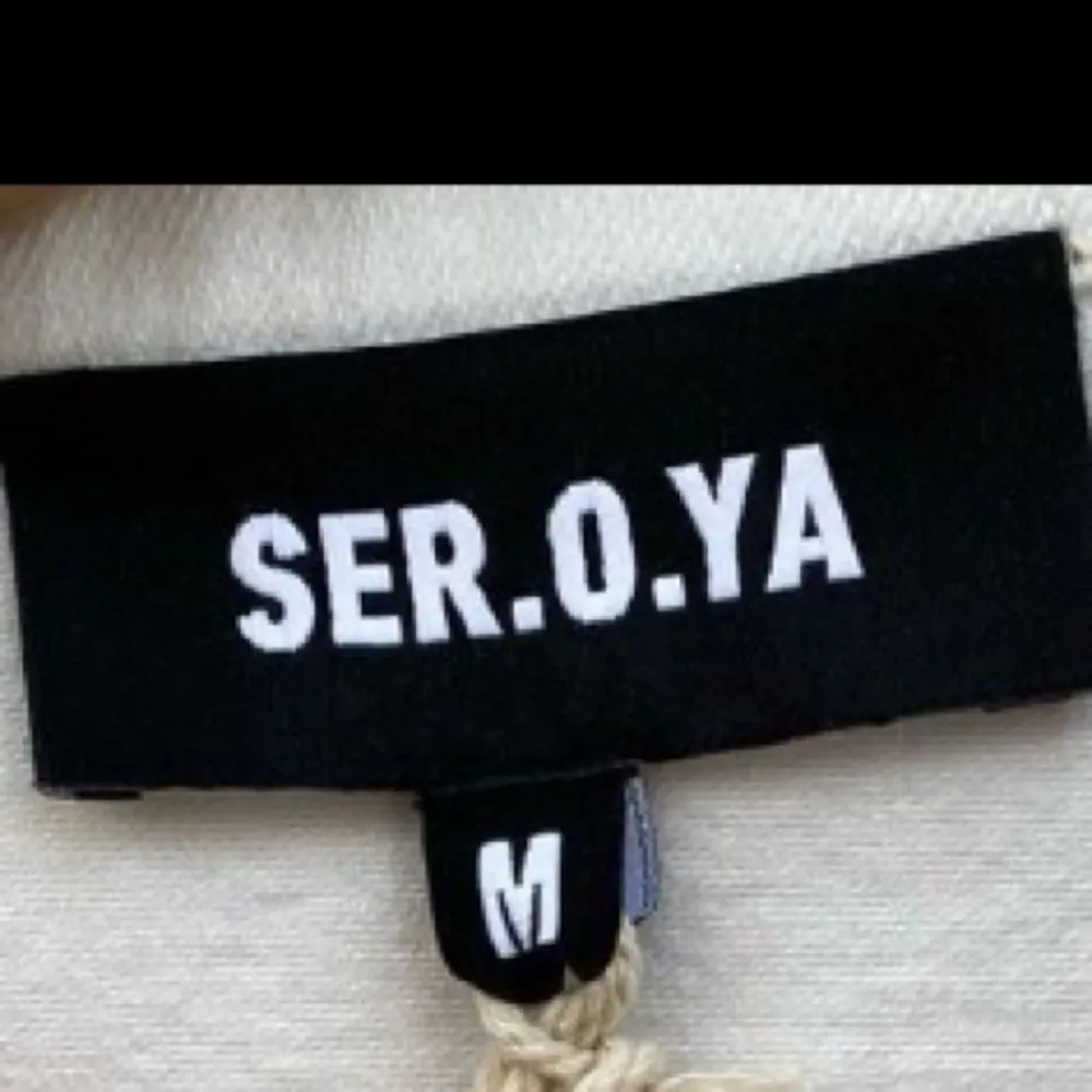 Ser.O.Ya Marcus Oversized Denim Jacket in Arizona Distressed White Size M - Image 7