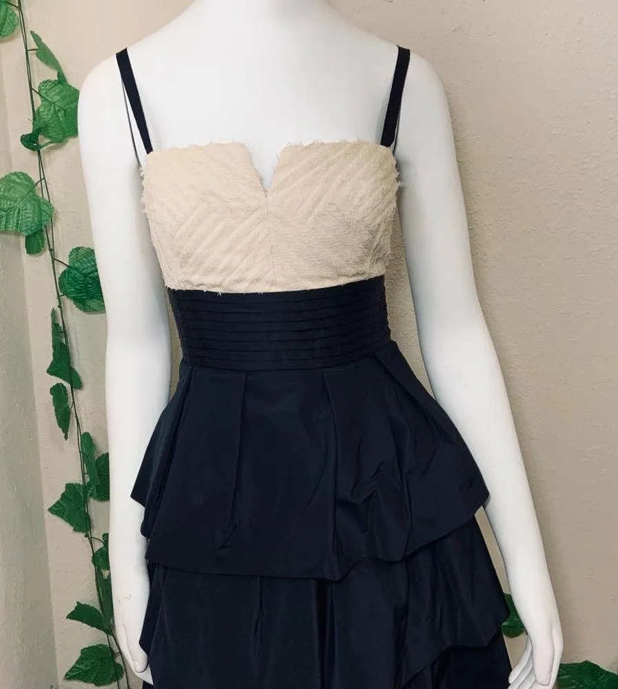 BCBG Maxazria Lace Ruffle Cocktail Prom Dress - Image 2