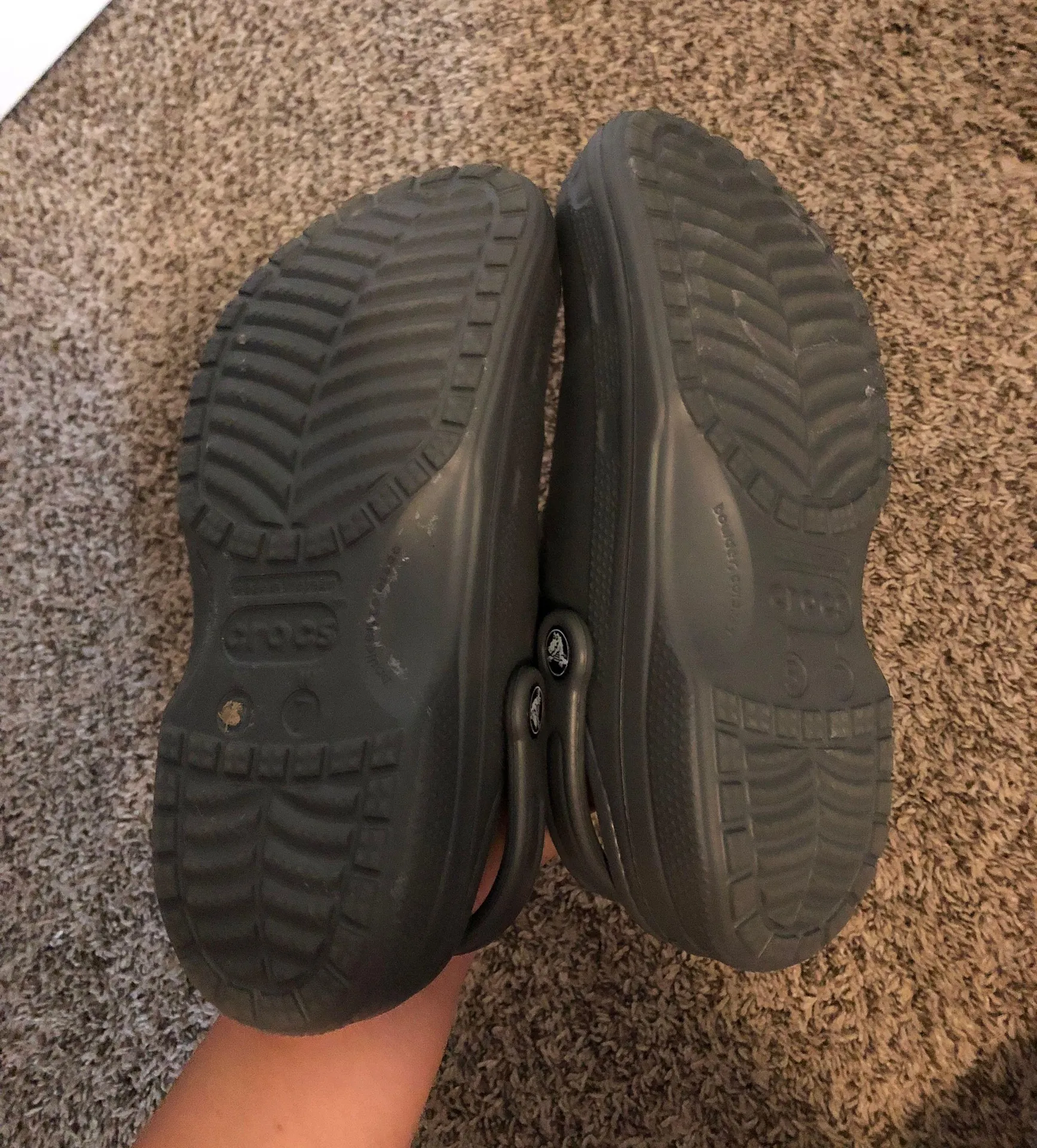 Crocs Fuzzy - Image 2