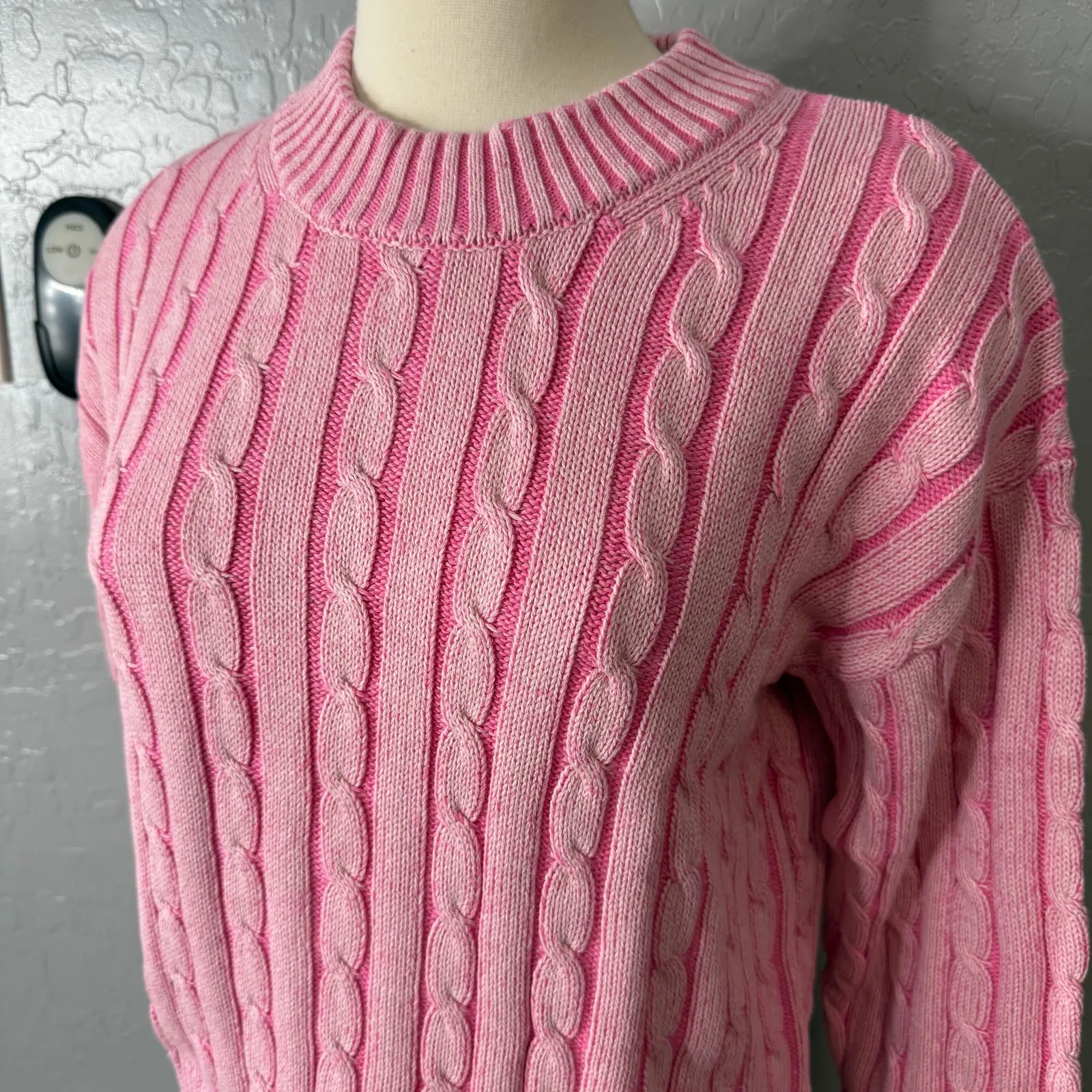 Gap Relaxed Cable-Knit Crewneck Sweater, Pink, S, 817298 - Image 2