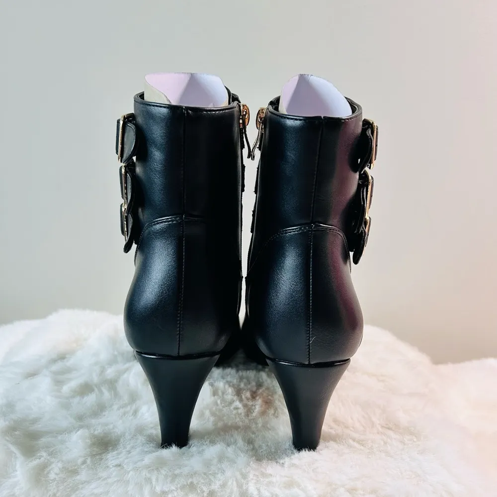 Buckle Strap Ankle Boots w/ Zipper Black Size 9 - Image 3