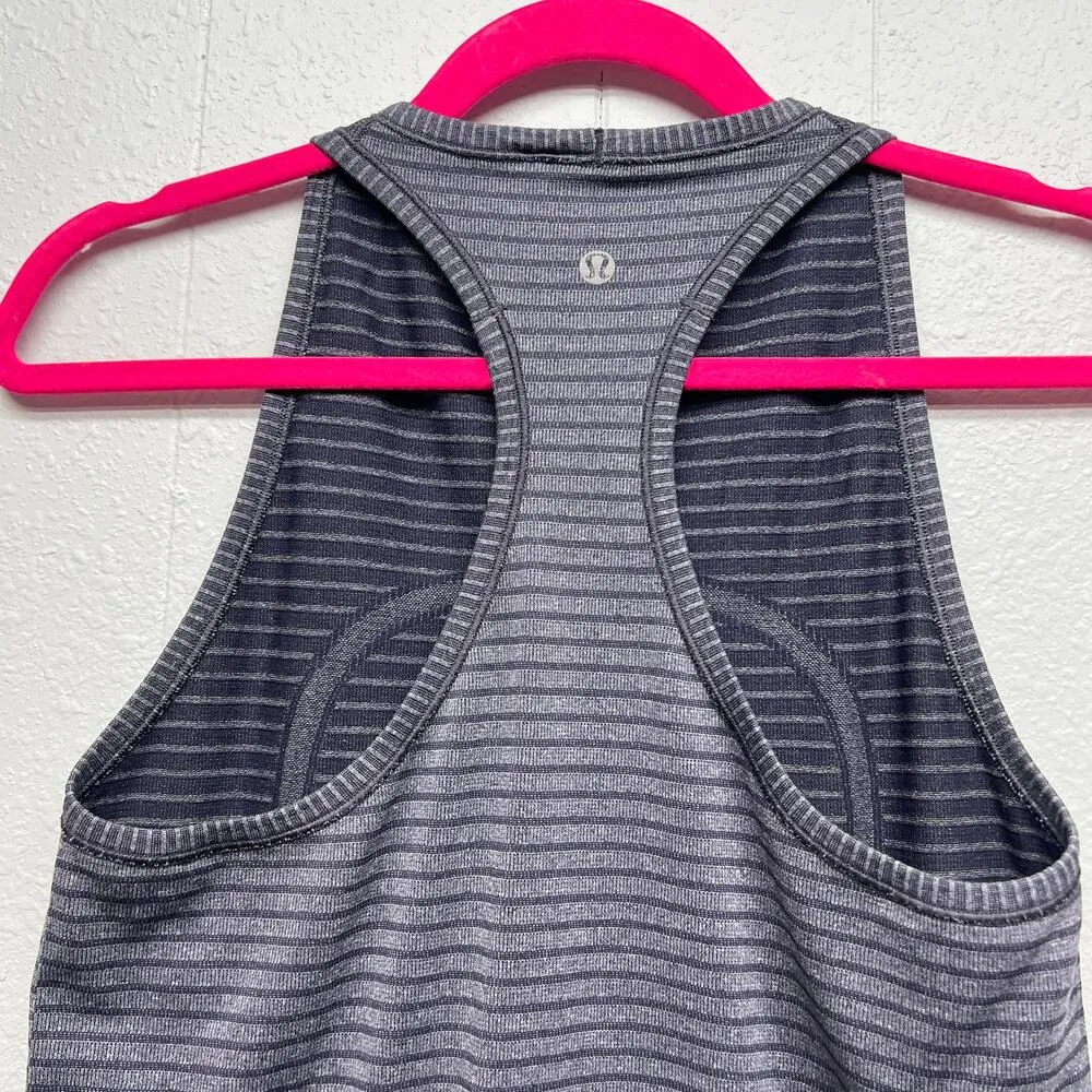 Lululemon Women's Activewear Tank Top Size 02 Yoga Running Gym Training Walking - Image 5