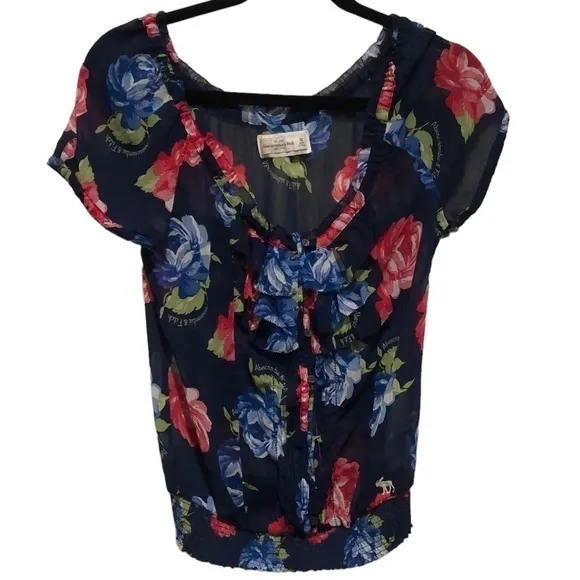 🔵 SALE 3/$25 ABERCROMBIE & FITCH FLORAL BLUE PINK SHORT SLEEVE RUFFLE NECK TOP - Image 2