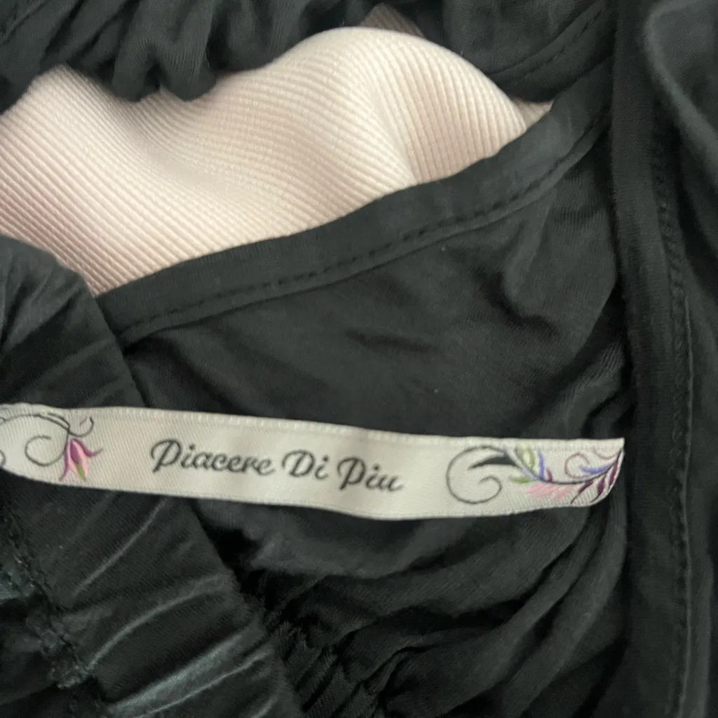 Piacere Di Più Black Halter Dress - Image 8