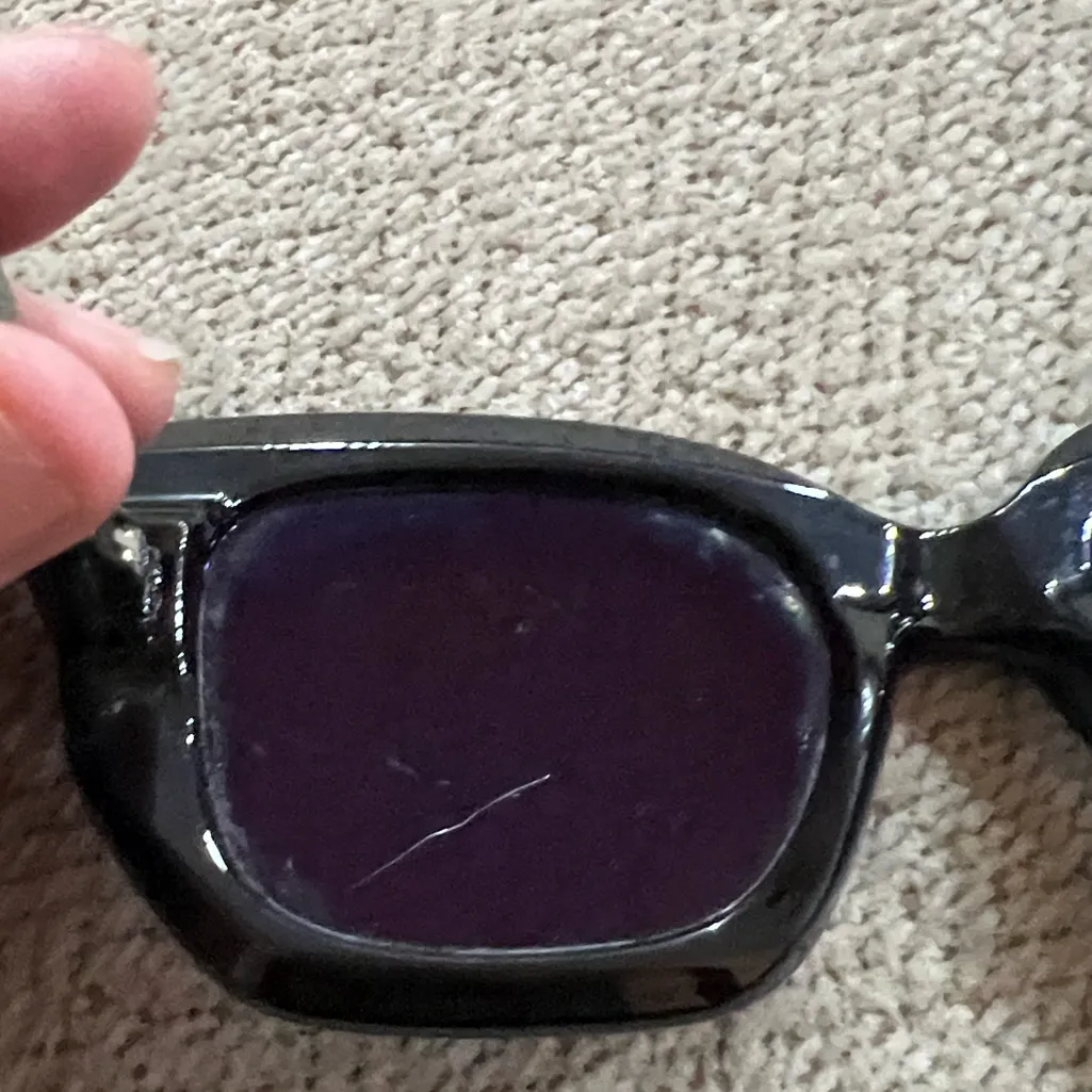 Frye Oversized Black Square Sunglasses Stud Detail 100% UV Protection - Image 5