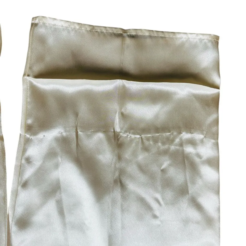 Vintage Victoria Secret Gold Label Ivory Satin Pajamas Set Size Medium - Image 9