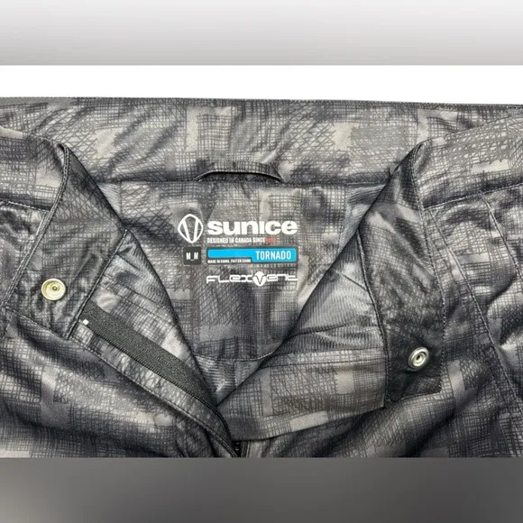 Sunice Tornado Flex Vent Golf Pants Womens Medium Gray Geometric Waterproof - Image 5