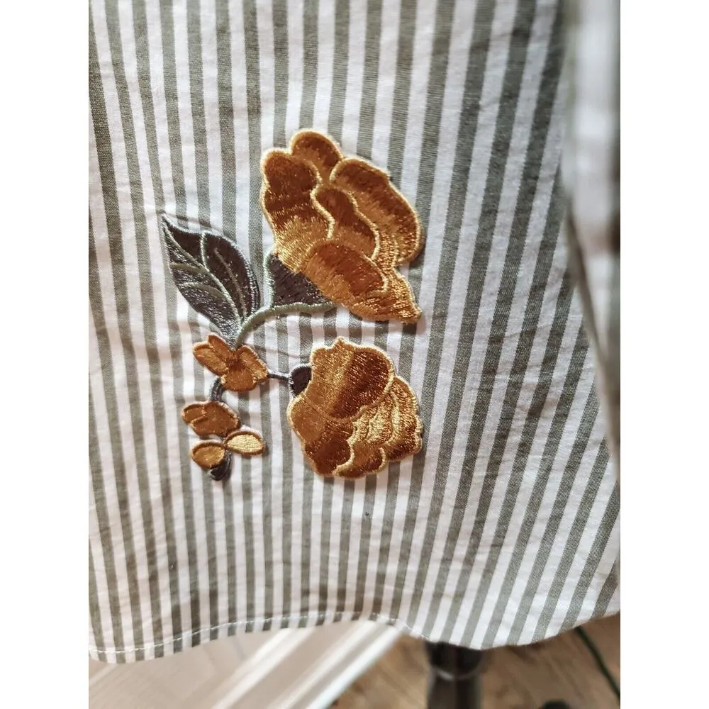 Denim & Co. White Green Striped Embroidered Flower Long Sleeve Shirt Size M - Image 6