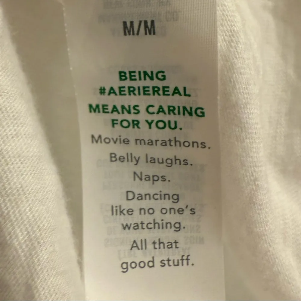 Aerie Graphic Oversized Boyfriend T-Shirt ‘SUMMER FUN’ Rainbow Ombre - size M - Image 8