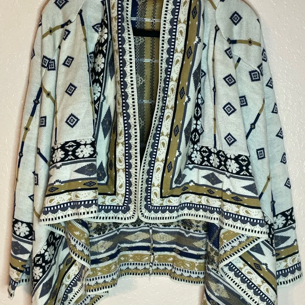 Like New Sweater Cardigan by Freeway Size S Gold, Cream, Navy, and Black colors. - Image 3