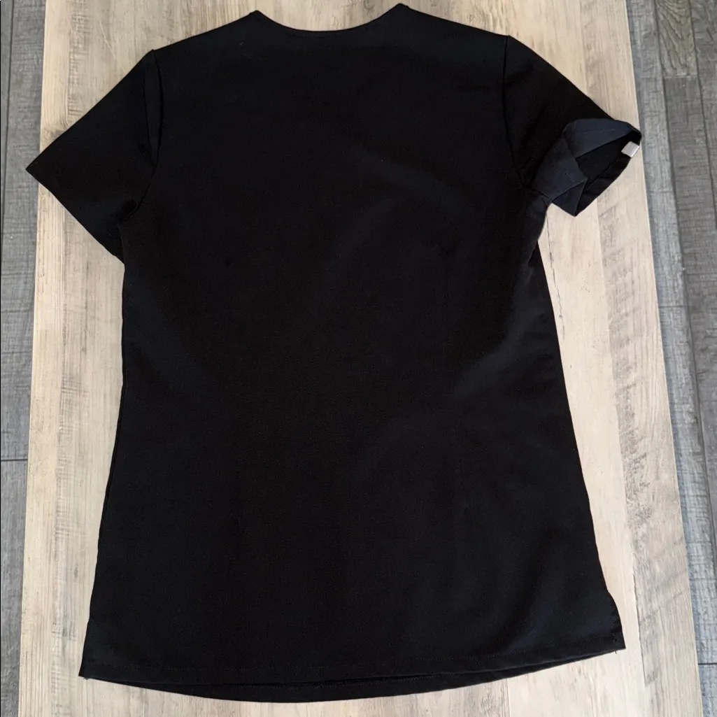 Figs Jet Black V-Neck Scrub Top - Image 2