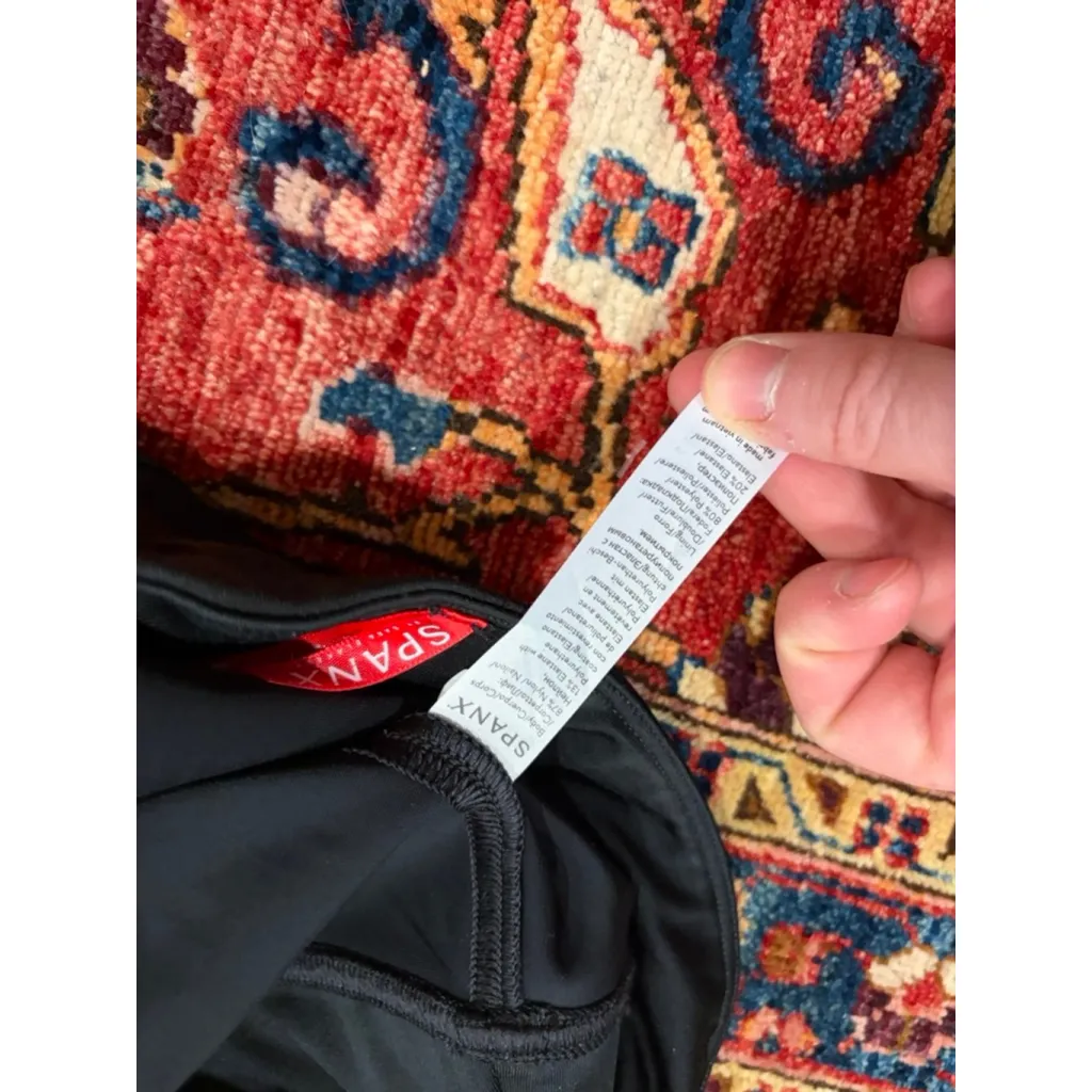 Spanx Look At Me Now Seamless Leggings Black Camo Women’s Small - Image 5