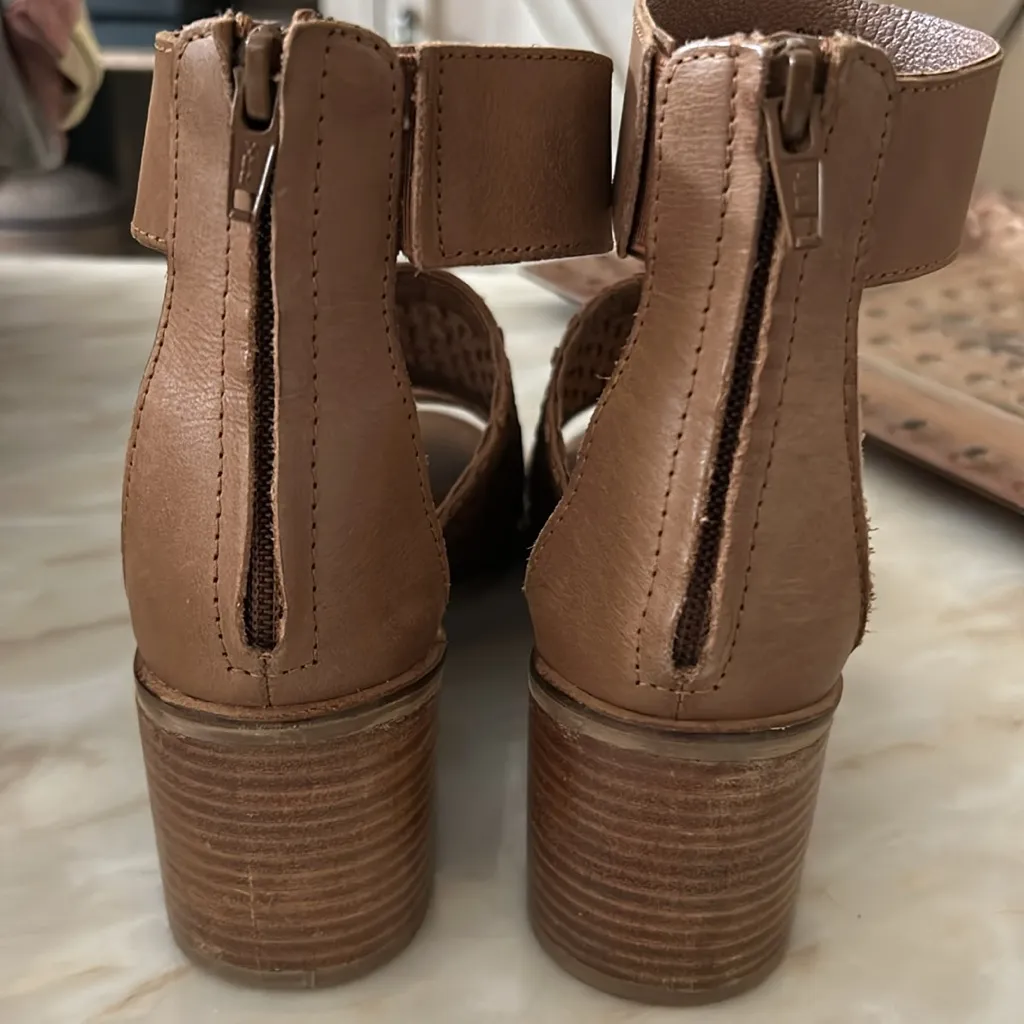 Diba True‎ Can’t Wait Sandal Women’s Size 8 Shoe Woven Brown Tan Leather - Image 6