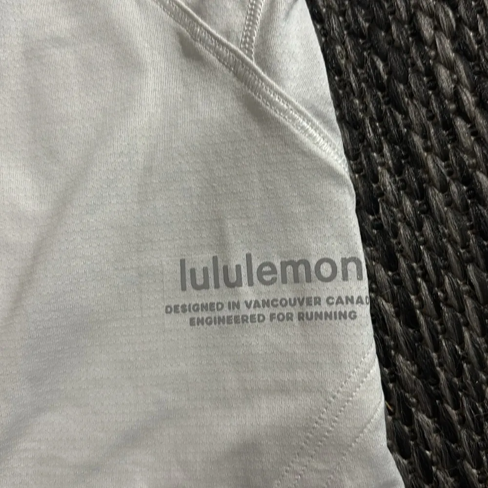 Lululemon Ultralight Reflective Running Tank Top - Image 5