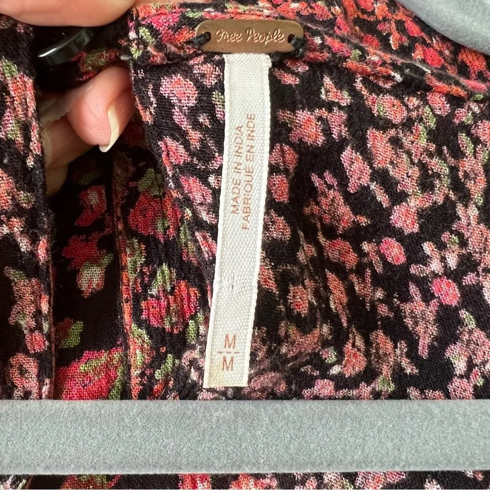 Free People Boho Red Black Floral Crop Jumpsuit Size Medium - Image 12