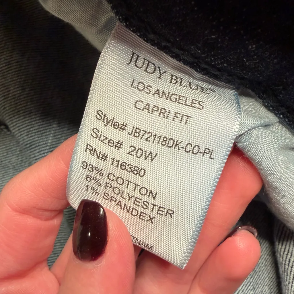 Judy Blue Capri Fit Jeans Size 20W - Image 4