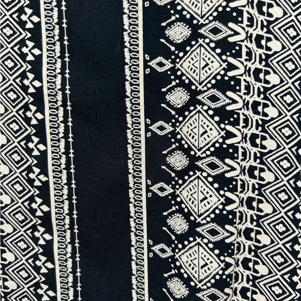Kaktus Black & Cream Tribal Print Tunic, Size Medium, Boho Lightweight Fall Top - Image 7