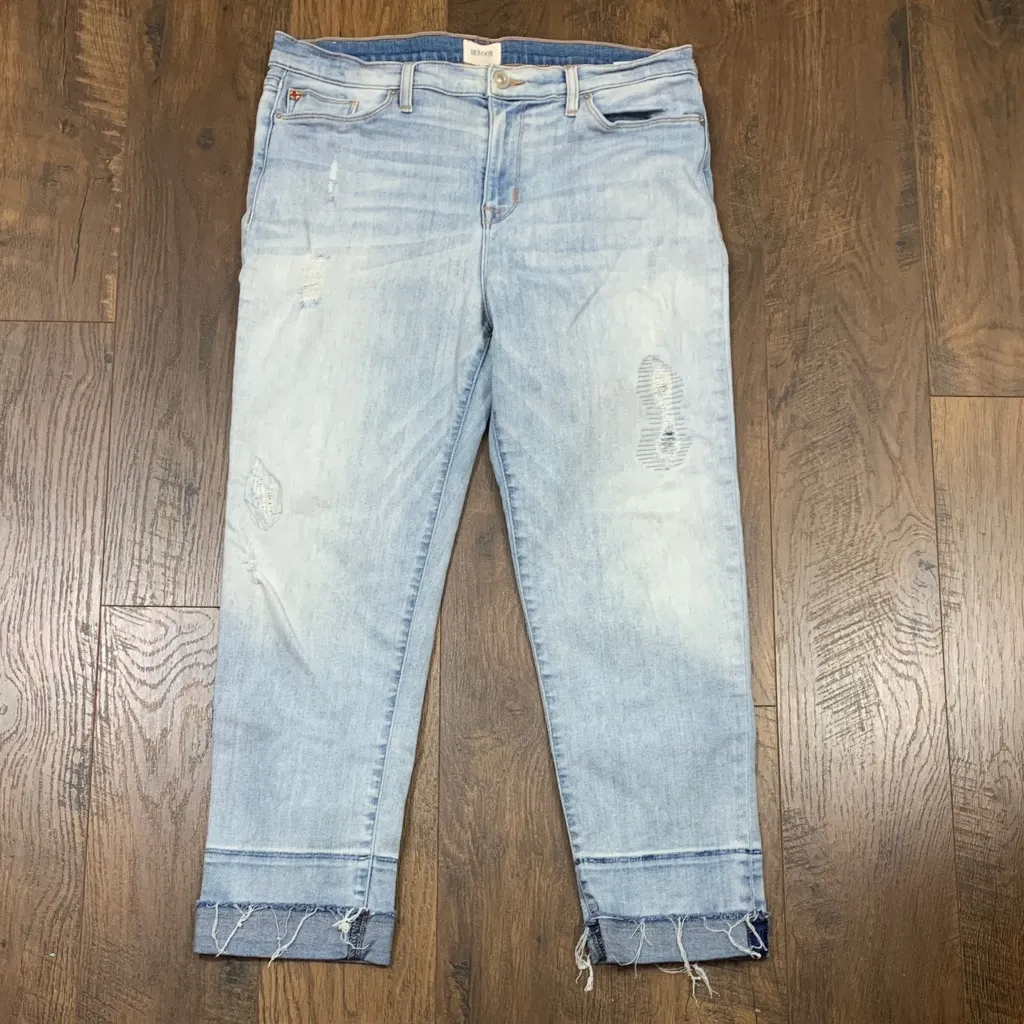 Hudson Midrise Crop Zoeey Straight Distressed Patch Light Wash Jeans - Image 3