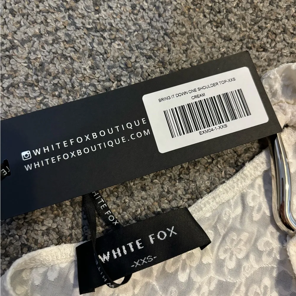 White Fox Boutique White Fox Bring it Down Top - Image 3