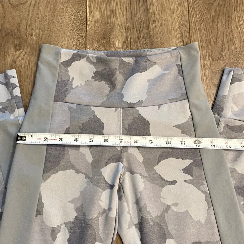Athleta Essex Camo Hybrid Cobblestone Grey Camo Jogger Leggings Size XS/XXS‎ - Image 9
